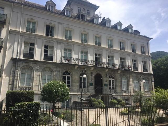 Palais D'Etigny Apartment Bagneres-de-Luchon Exterior photo